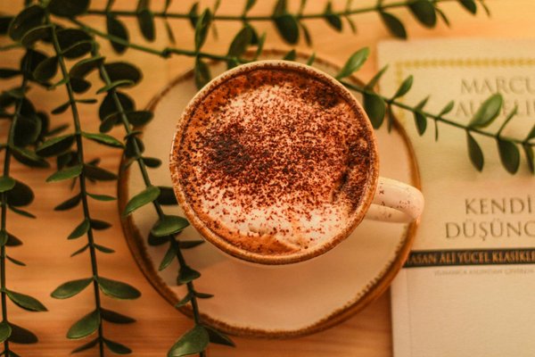 How Can You Match Your Eyeshadow with Your Eye Color to Enhance Natural Beauty?